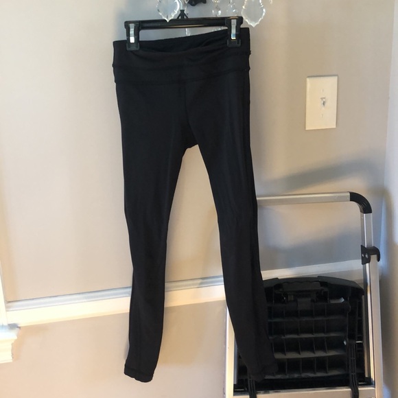 Lululemon leggings - Picture 6 of 9